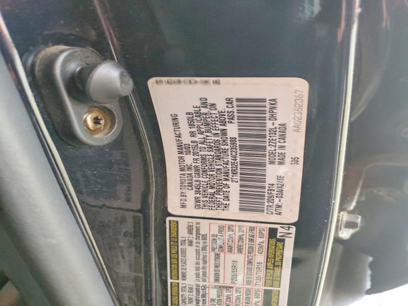 60331356 :رقم المزاد ، 2T1KR32E44C235988 vin ، 2004 Toyota Matrix مزاد بيع