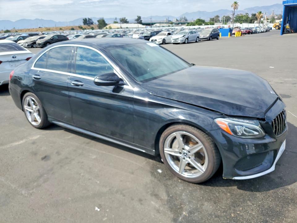 Продажа на аукционе авто 2018 Mercedes-benz C, vin: 55SWF4JB0JU264031, номер лота: 61000616
