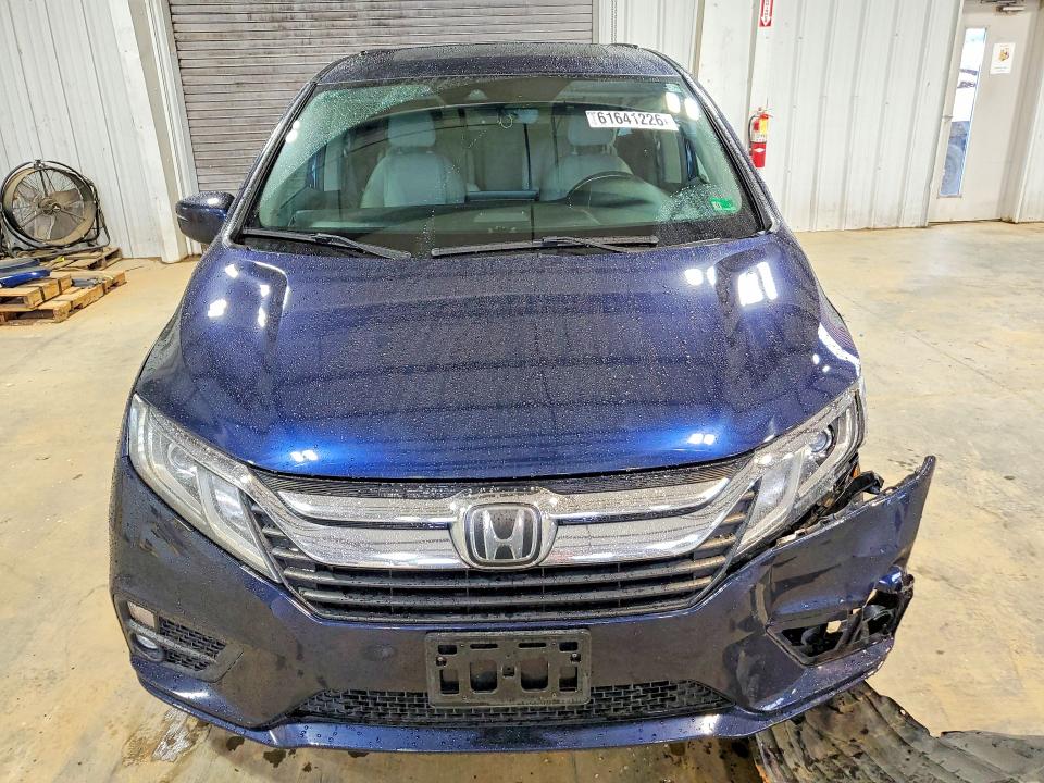 Продажа на аукционе авто 2018 Honda Odyssey, vin: 5FNRL6H70JB087372, номер лота: 61641226