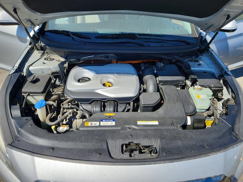 2016 Hyundai Sonata Hybrid მანქანა იყიდება აუქციონზე, vin: KMHE24L14GA040352, აუქციონის ნომერი: 62678296