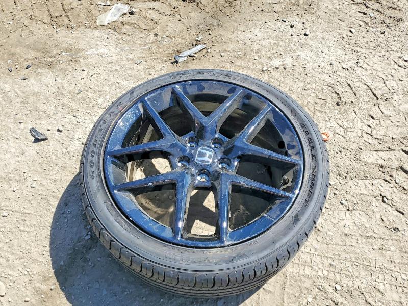 Продаж на аукціоні авто 2026 Honda Civic, vin: 2HGFE2F51TH601171, номер лоту: 61189076