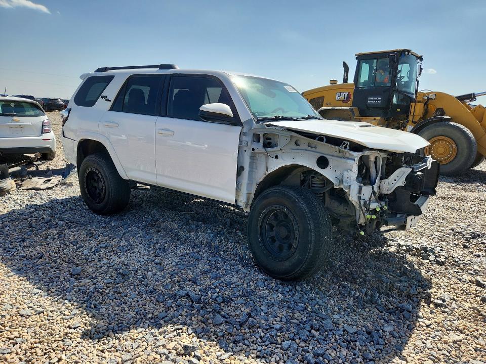 Продажа на аукционе авто 2018 Toyota 4runner, vin: JTEBU5JR1J5528623, номер лота: 62698536