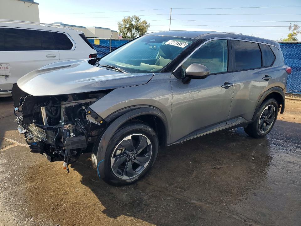 60962176 :رقم المزاد ، 5N1BT3BB4SC807179 vin ، 2025 Nissan Rogue مزاد بيع