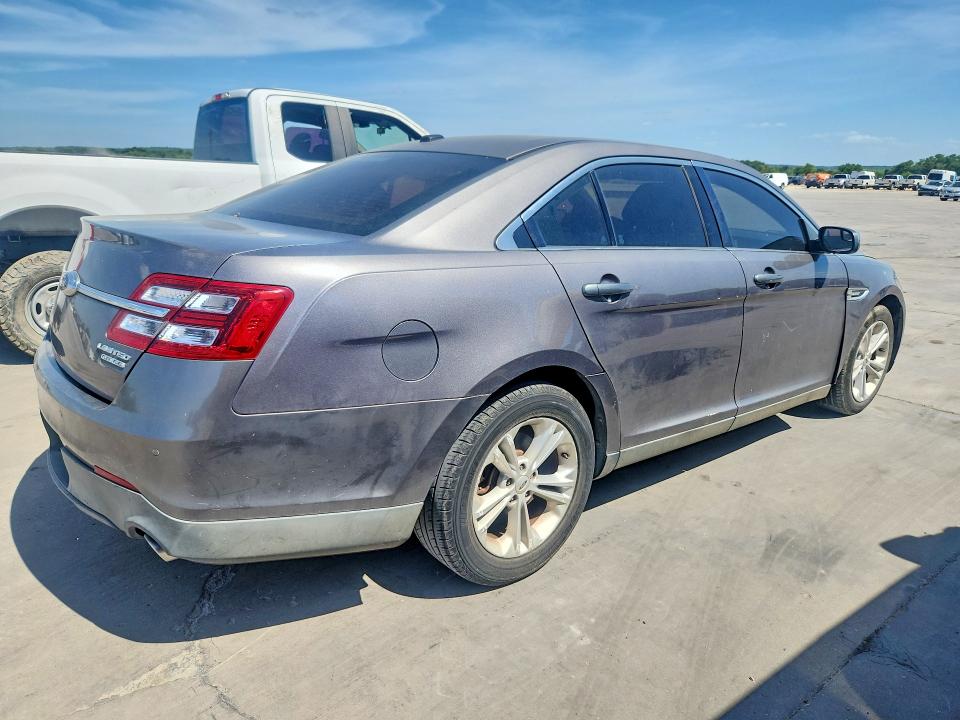 62592926 :رقم المزاد ، 1FAHP2F89DG193114 vin ، 2013 Ford Taurus مزاد بيع