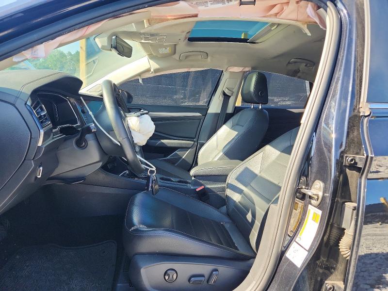 2021 Volkswagen Jetta მანქანა იყიდება აუქციონზე, vin: 3VWE57BUXMM007957, აუქციონის ნომერი: 61840096