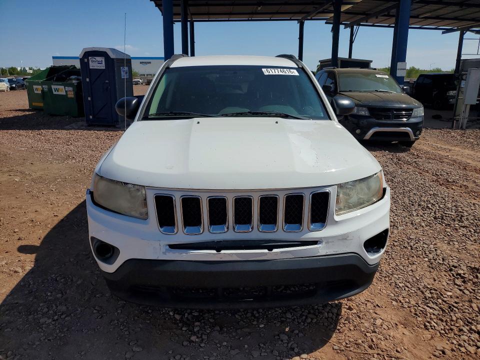 2011 Jeep Compass მანქანა იყიდება აუქციონზე, vin: 1J4NT1FA0BD137674, აუქციონის ნომერი: 61774616