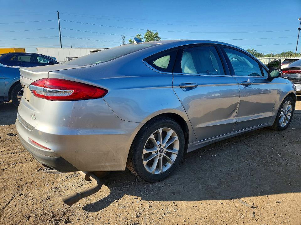 Продаж на аукціоні авто 2020 Ford Fusion, vin: 3FA6P0HD9LR125330, номер лоту: 62268606