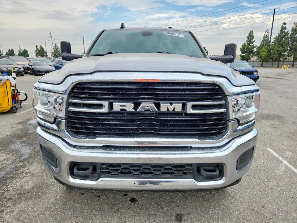60685096 :رقم المزاد ، 3C6UR5JL7KG626292 vin ، 2019 Ram 2500 مزاد بيع