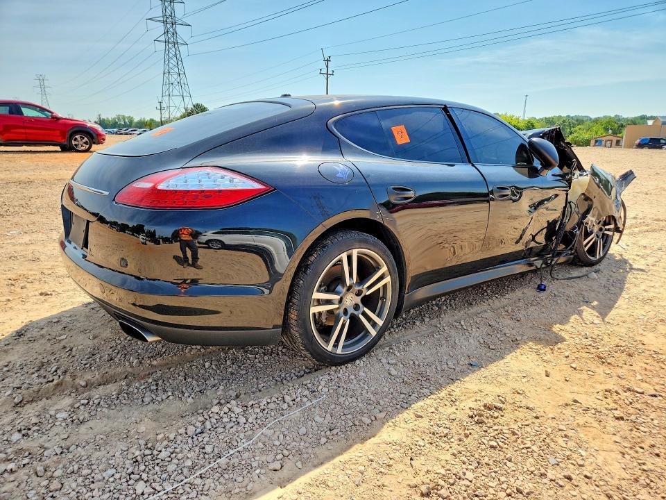 60523376 :رقم المزاد ، WP0AA2A77CL070414 vin ، 2012 Porsche Panamera مزاد بيع