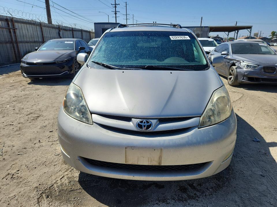 63247636 :رقم المزاد ، 5TDZK22CX7S087885 vin ، 2007 Toyota Sienna مزاد بيع