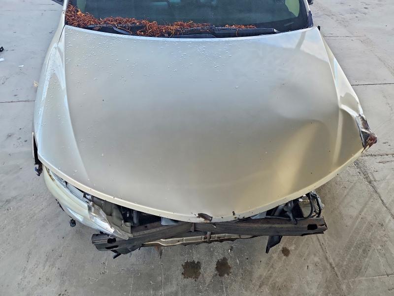 60051266 :رقم المزاد ، 4T1BD1FK8DU077057 vin ، 2013 Toyota Camry Hybrid مزاد بيع