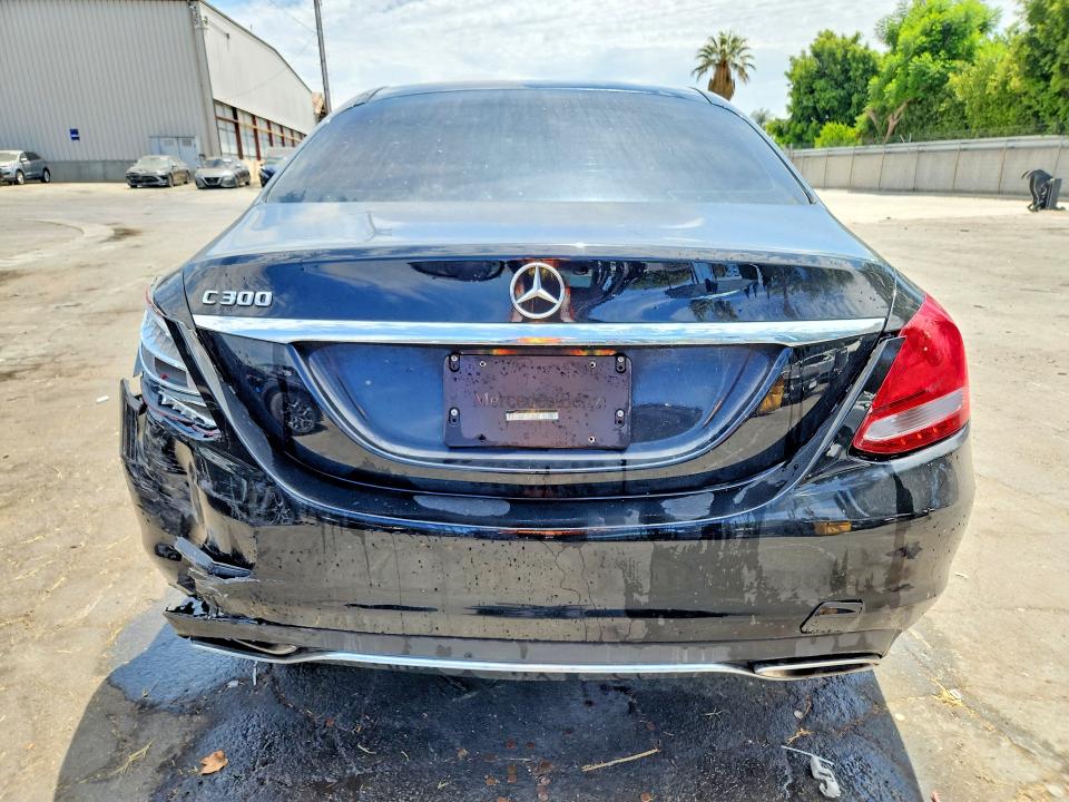 Продаж на аукціоні авто 2018 Mercedes-benz C, vin: 55SWF4JB9JU240701, номер лоту: 61722296