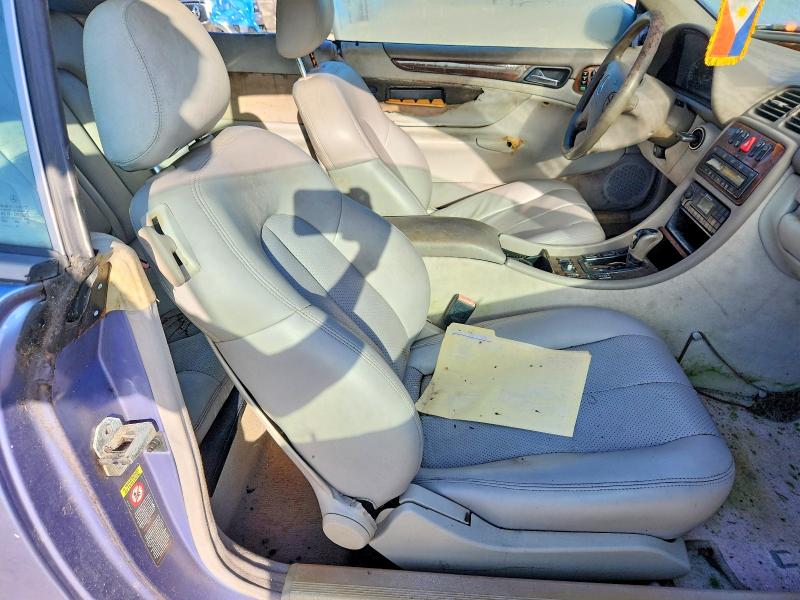 Продажа на аукционе авто 2001 Mercedes-benz Clk, vin: WDBLK65G21T060473, номер лота: 61212576