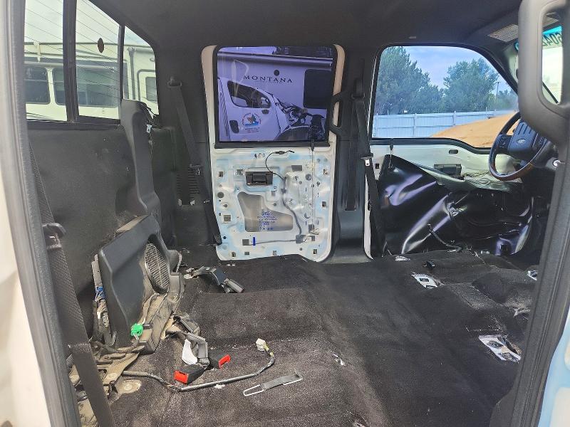 60422846 :رقم المزاد ، 1FT8W4DT9FEC35215 vin ، 2015 Ford F450 مزاد بيع