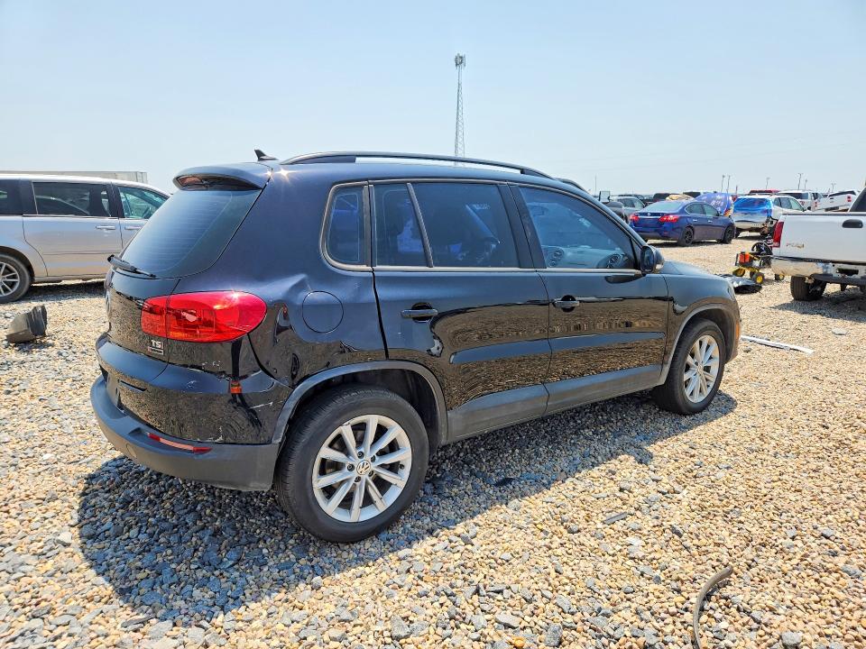 2017 Volkswagen Tiguan მანქანა იყიდება აუქციონზე, vin: WVGBV7AX0HK054845, აუქციონის ნომერი: 59892896