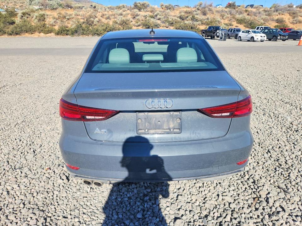 2019 Audi A3 მანქანა იყიდება აუქციონზე, vin: WAUAUGFF2KA109681, აუქციონის ნომერი: 62703456