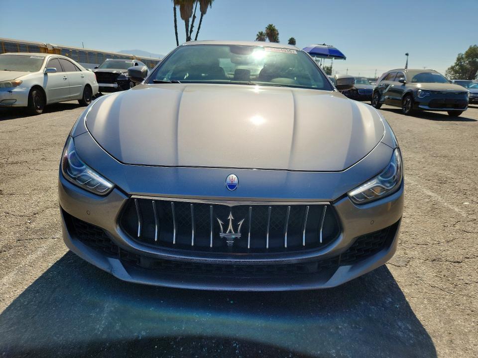 2018 Maserati Ghibli მანქანა იყიდება აუქციონზე, vin: ZAM57YTA8J1286322, აუქციონის ნომერი: 61344536