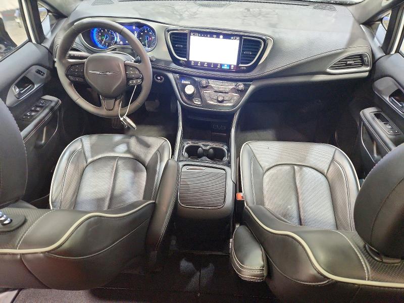 Продажа на аукционе авто 2025 Chrysler Pacifica, vin: 2C4RC1GG3SR544556, номер лота: 60035926