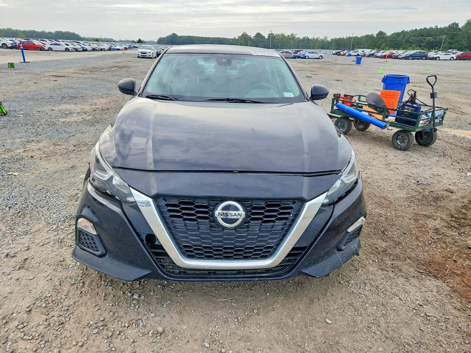 Продаж на аукціоні авто 2021 Nissan Altima, vin: 1N4BL4BV0MN358665, номер лоту: 61791956