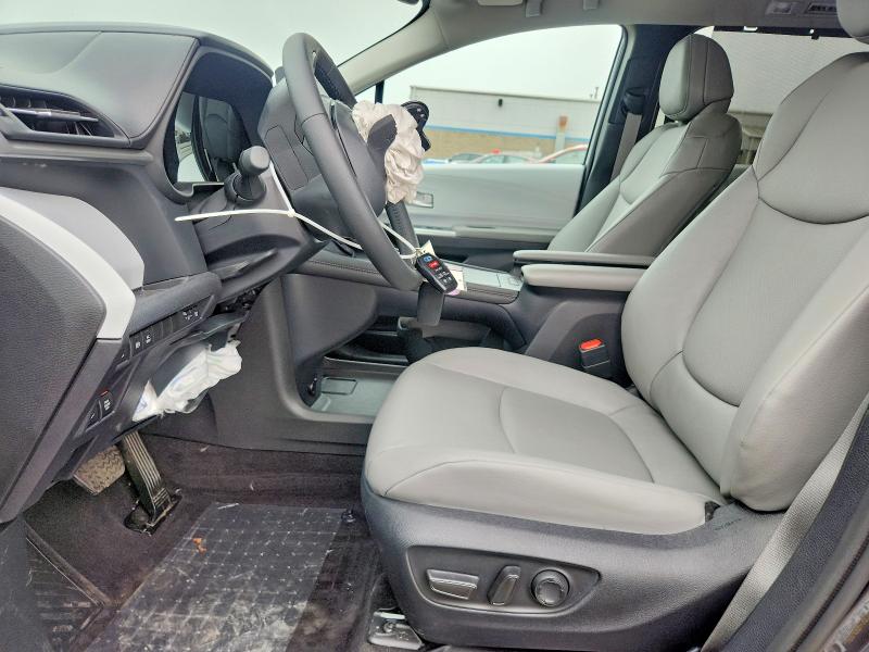 Продаж на аукціоні авто 2025 Toyota Sienna, vin: 5TDJRKEC3SS287990, номер лоту: 61556996