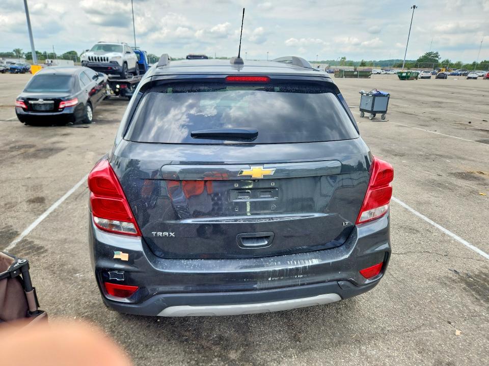 Продажа на аукционе авто 2018 Chevrolet Trax, vin: 3GNCJLSB7JL267626, номер лота: 60278136