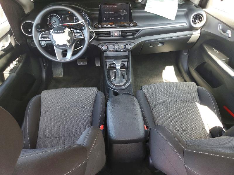 2022 Kia Forte მანქანა იყიდება აუქციონზე, vin: 3KPF24AD5NE493556, აუქციონის ნომერი: 62411436