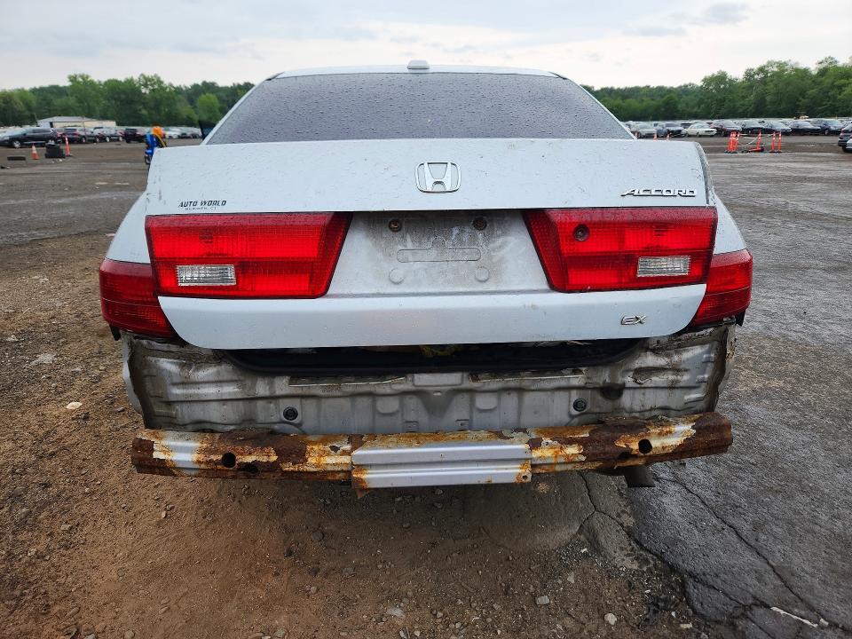 61709526 :رقم المزاد ، 1HGCM56855A036135 vin ، 2005 Honda Accord مزاد بيع