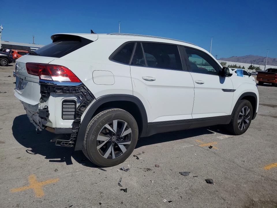 59905506 :رقم المزاد ، 1V2DC2CA3MC231325 vin ، 2021 Volkswagen Atlas Cross Sport مزاد بيع
