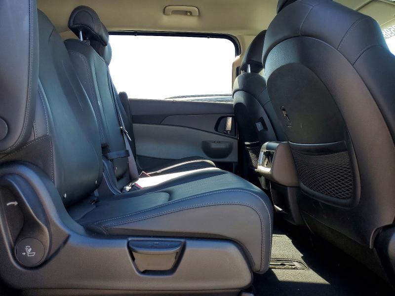 Продаж на аукціоні авто 2026 Kia Carnival, vin: KNDNC5K31T6570270, номер лоту: 85984085