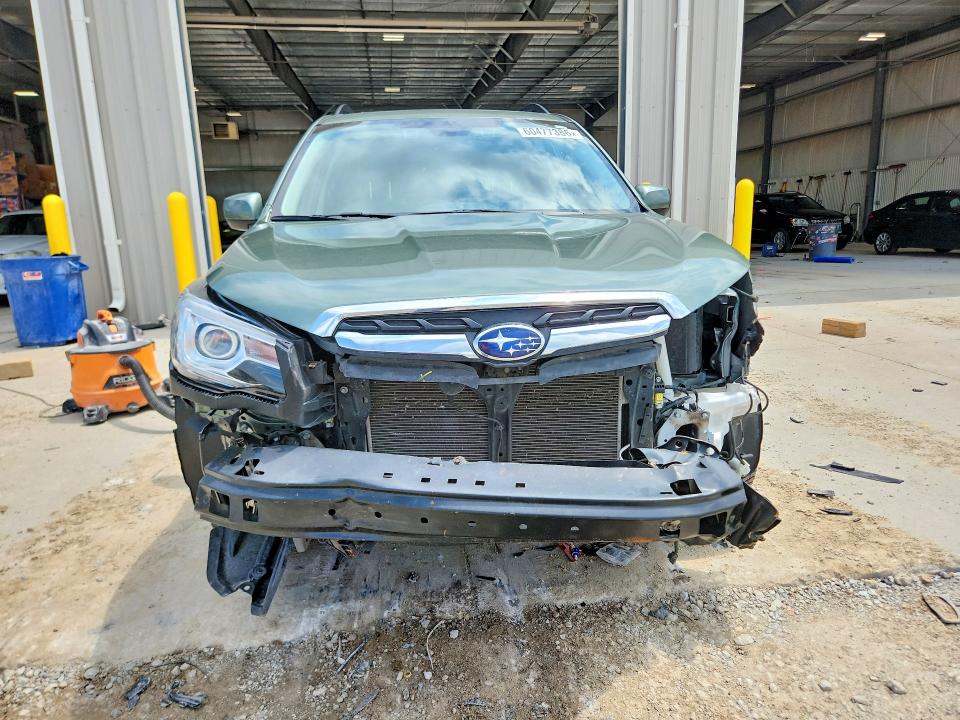 2018 Subaru Forester მანქანა იყიდება აუქციონზე, vin: JF2SJARC8JH568008, აუქციონის ნომერი: 60477386