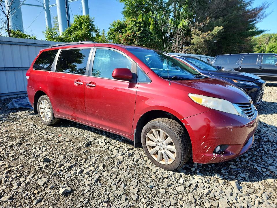 Aukcja sprzedaży 2014 Toyota Sienna, vin: 5TDDK3DC5ES078618, numer aukcji: 63250256