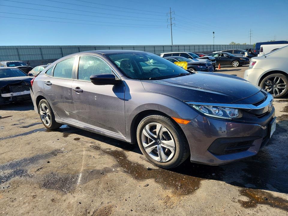 Продажа на аукционе авто 2018 Honda Civic, vin: 2HGFC2F53JH531336, номер лота: 60830966