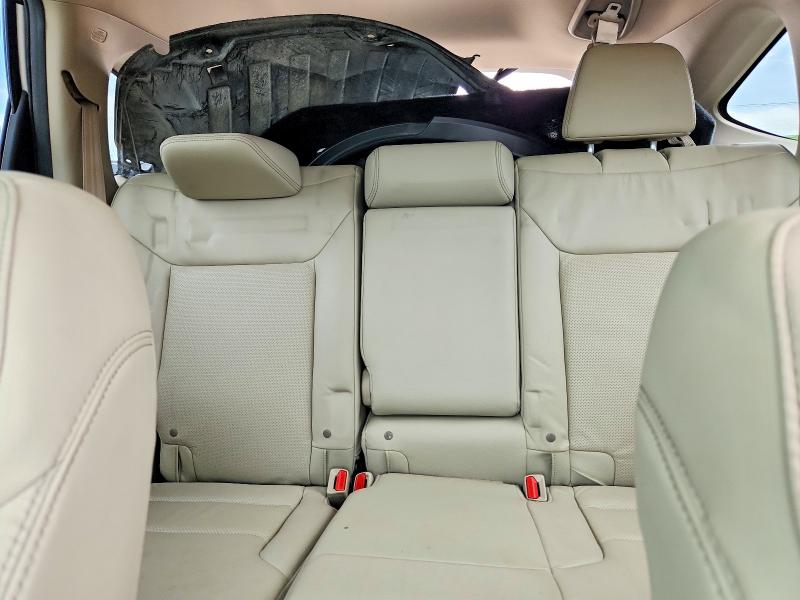 60895306 :رقم المزاد ، 5J6RM3H72FL017558 vin ، 2015 Honda Cr-v Ex مزاد بيع