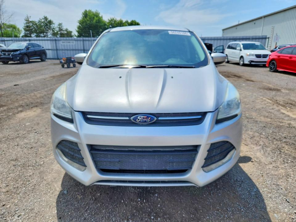 Продажа на аукционе авто 2016 Ford Escape, vin: 1FMCU0GX2GUB77152, номер лота: 56240106