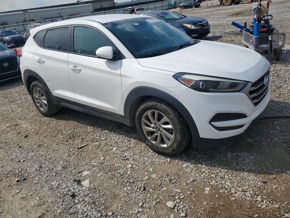 62199046 :رقم المزاد ، KM8J23A47HU362330 vin ، 2017 Hyundai Tucson مزاد بيع