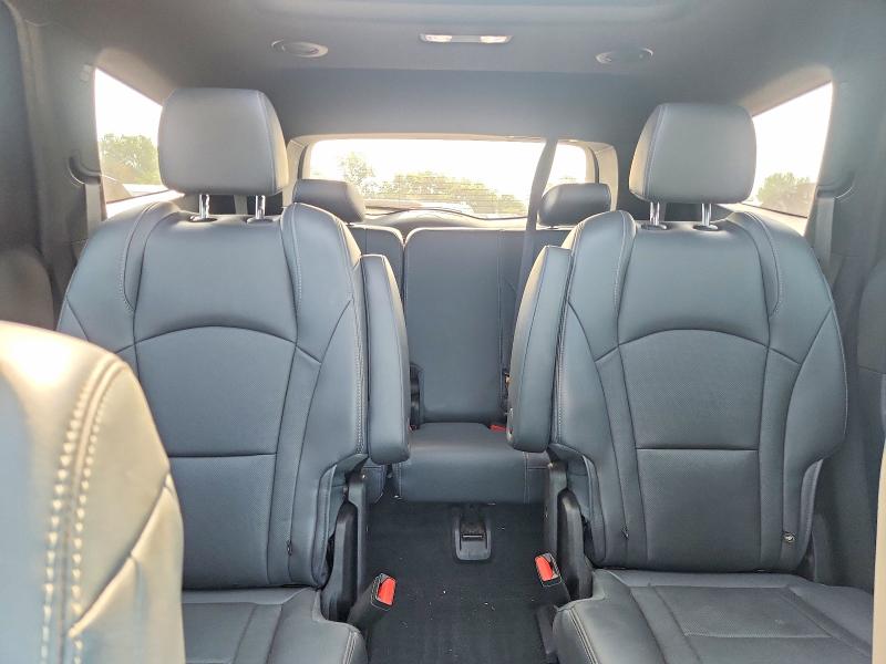 Продажа на аукционе авто 2023 Buick Enclave, vin: 5GAEVAKW5PJ232811, номер лота: 60442416
