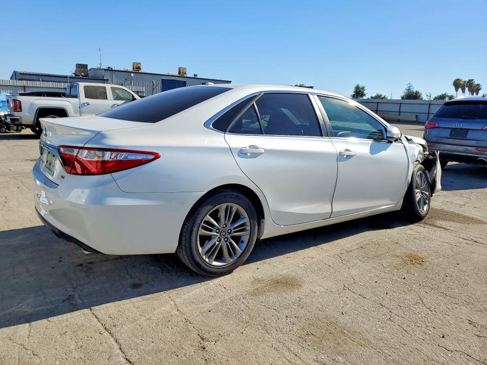 Продажа на аукционе авто 2015 Toyota Camry, vin: 4T1BF1FK3FU012985, номер лота: 60665606