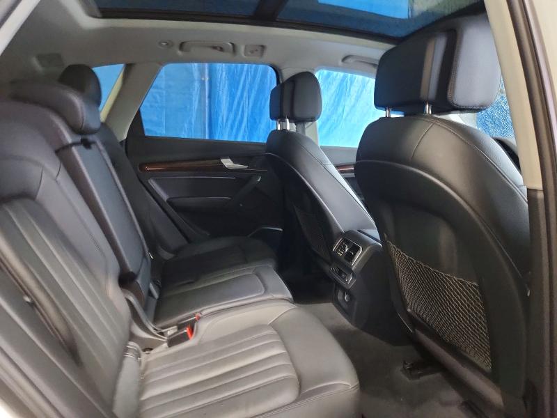 61904206 :رقم المزاد ، WA1BNAFY8J2003502 vin ، 2018 Audi Q5 مزاد بيع