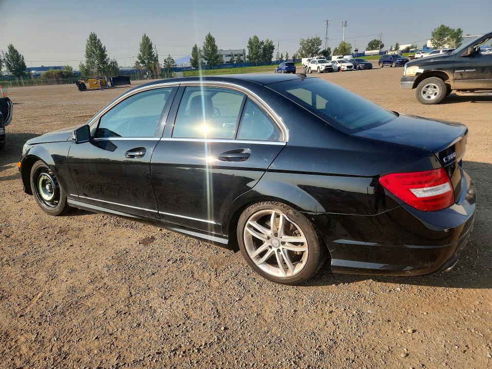 61685276 :رقم المزاد ، WDDGF8AB7DA842240 vin ، 2013 Mercedes-benz C مزاد بيع