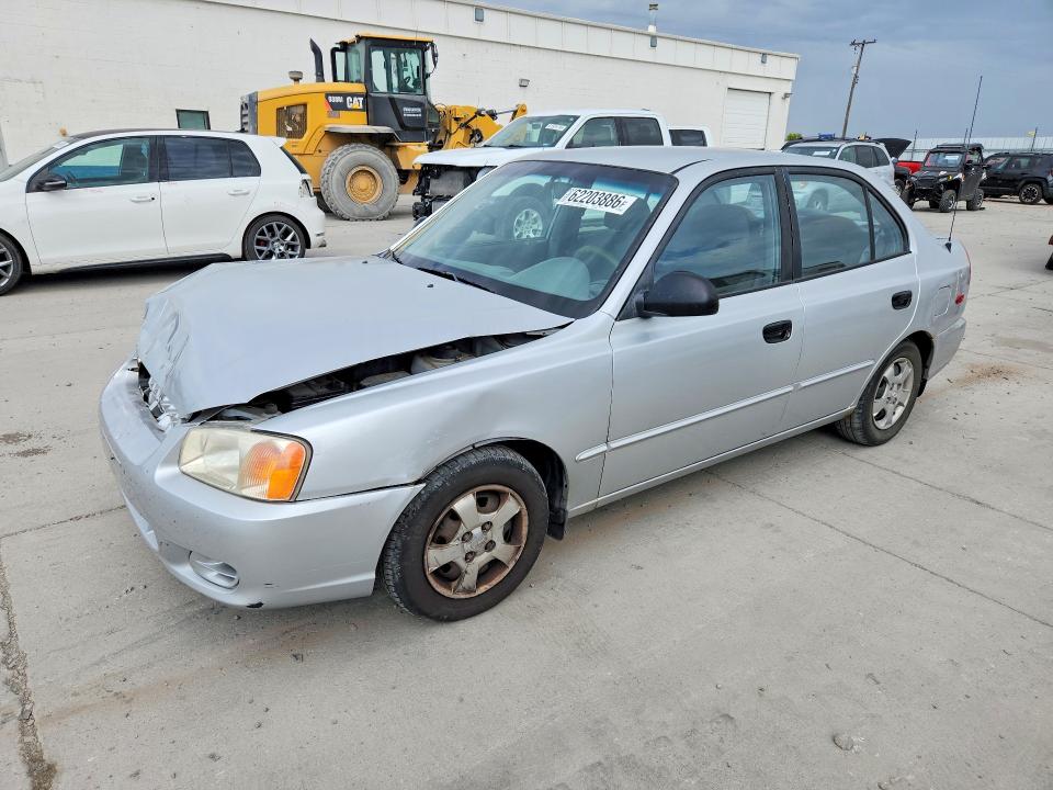 62203886 :رقم المزاد ، KMHCG45C92U336739 vin ، 2002 Hyundai Accent مزاد بيع