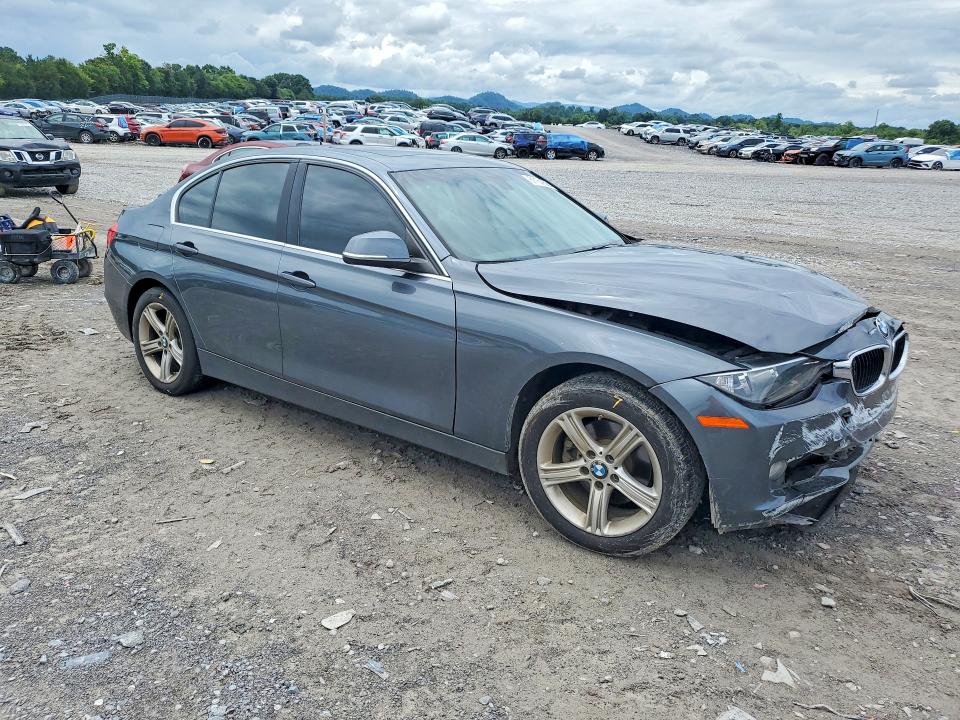 2015 Bmw 328 მანქანა იყიდება აუქციონზე, vin: WBA3A5G57FNS82932, აუქციონის ნომერი: 61164906