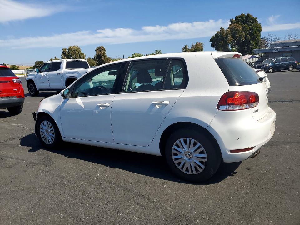 85992895 :رقم المزاد ، WVWDB7AJ5DW131438 vin ، 2013 Volkswagen Golf مزاد بيع