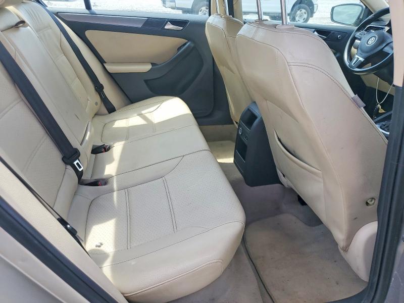 Продаж на аукціоні авто 2014 Volkswagen Jetta, vin: 3VWLL7AJ0EM207011, номер лоту: 61547306