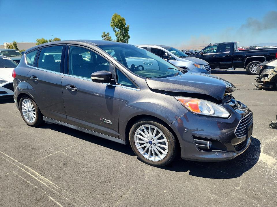 61356216 :رقم المزاد ، 1FADP5CU5FL108796 vin ، 2015 Ford C-max مزاد بيع