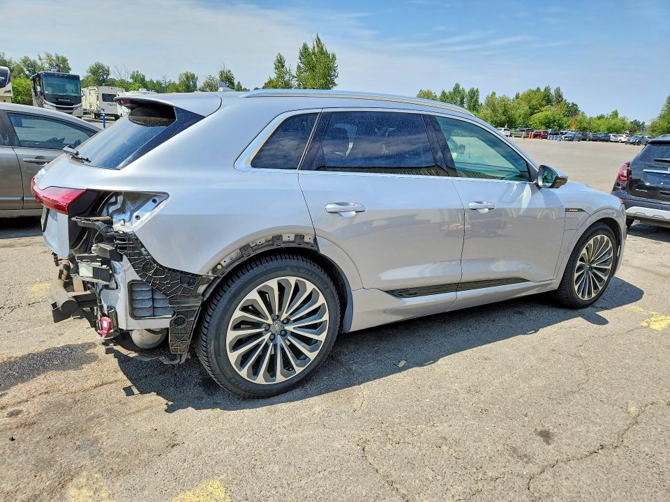 Aukcja sprzedaży 2019 Audi E-tron, vin: WA1VABGE7KB008940, numer aukcji: 61415876