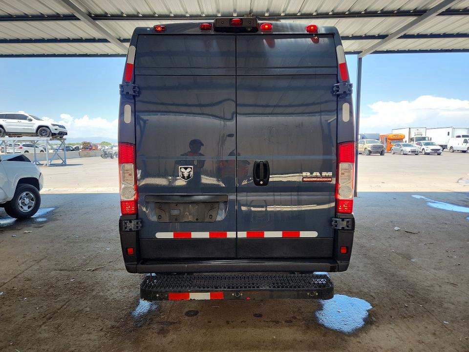 61141486 :رقم المزاد ، 3C6FRVJG8ME503269 vin ، 2021 Ram Promaster 3500 مزاد بيع