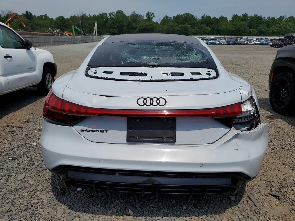 Aukcja sprzedaży 2024 Audi E-tron Gt, vin: WAUEJBFW8R7003336, numer aukcji: 61010186