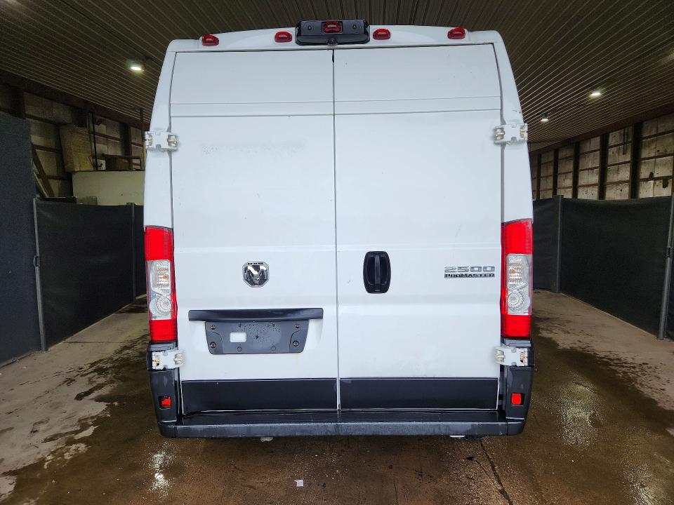 62828106 :رقم المزاد ، 3C6LRVDG5SE514371 vin ، 2025 Ram Promaster 2500 مزاد بيع