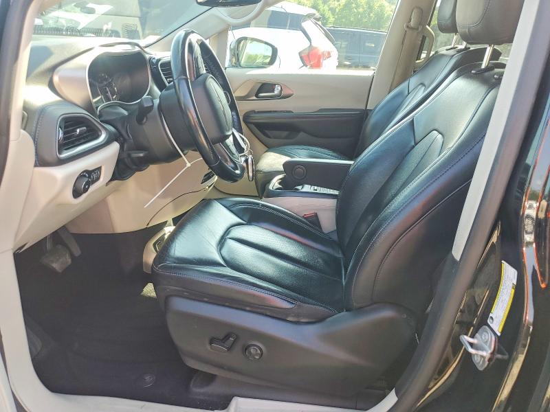 60070646 :رقم المزاد ، 2C4RC1BG3MR592990 vin ، 2021 Chrysler Pacifica مزاد بيع