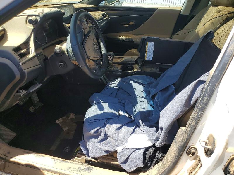 61774286 :رقم المزاد ، 58ADZ1B15MU109964 vin ، 2021 Lexus Es 350 مزاد بيع